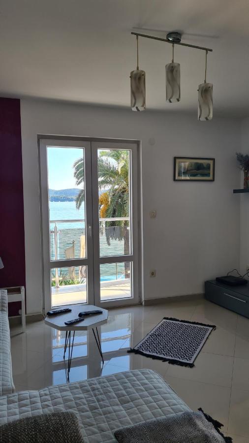 Chic Apartment In The City Center By The Sea Tivat Eksteriør bilde