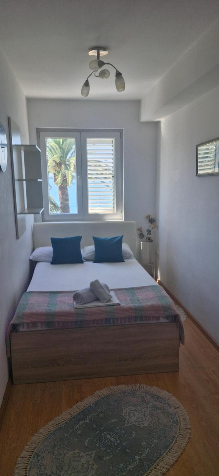 Chic Apartment In The City Center By The Sea Tivat Eksteriør bilde